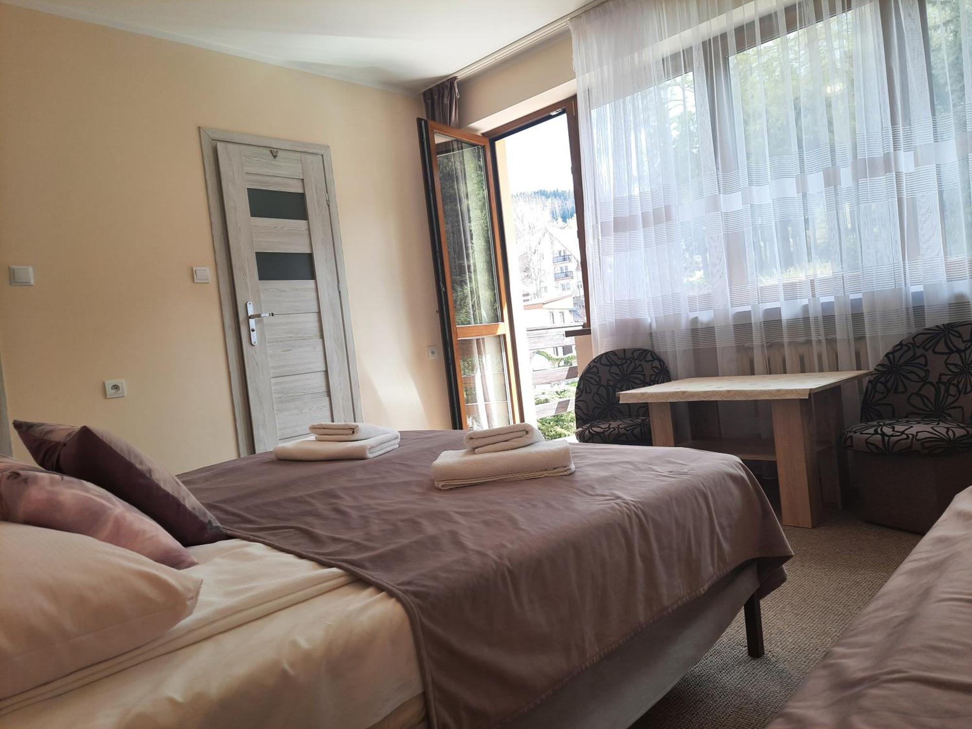 Willa Pawel Z Balia I Jacuzzi Karpacz Oda fotoğraf